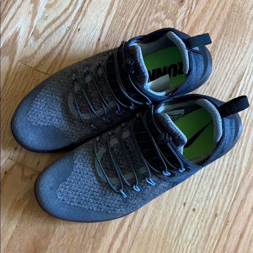 Nike Free RN Commuter 2017 Premium WMNS Size: 11
